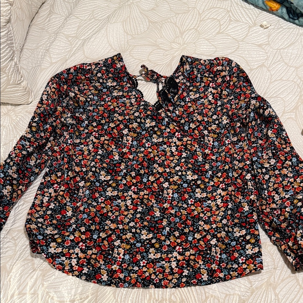 SHEIN Multicolor Floral Blouse - Picture 3 of 3